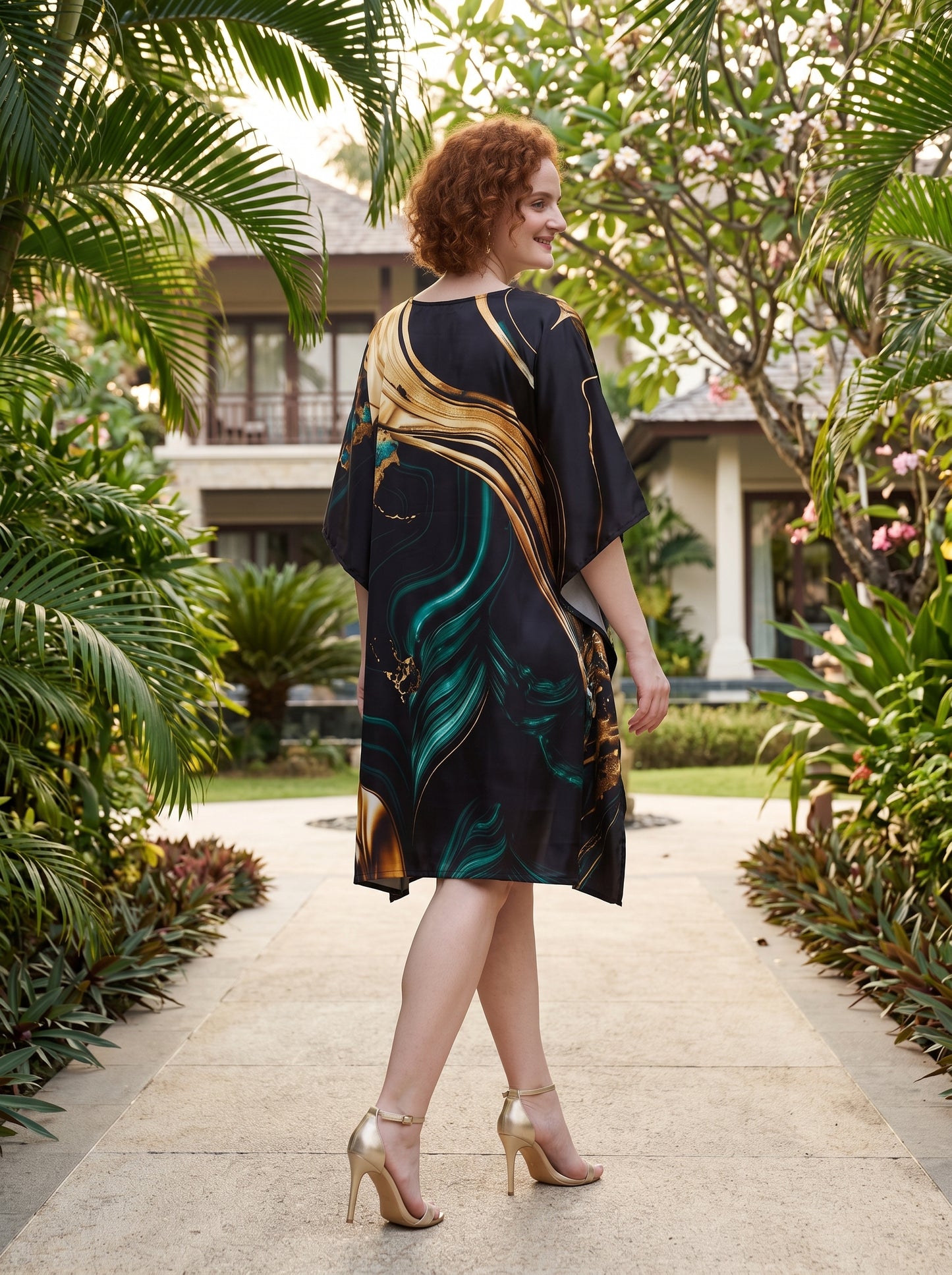 Elegant Beach Cover Up Kaftan Vacation and Holiday Wear